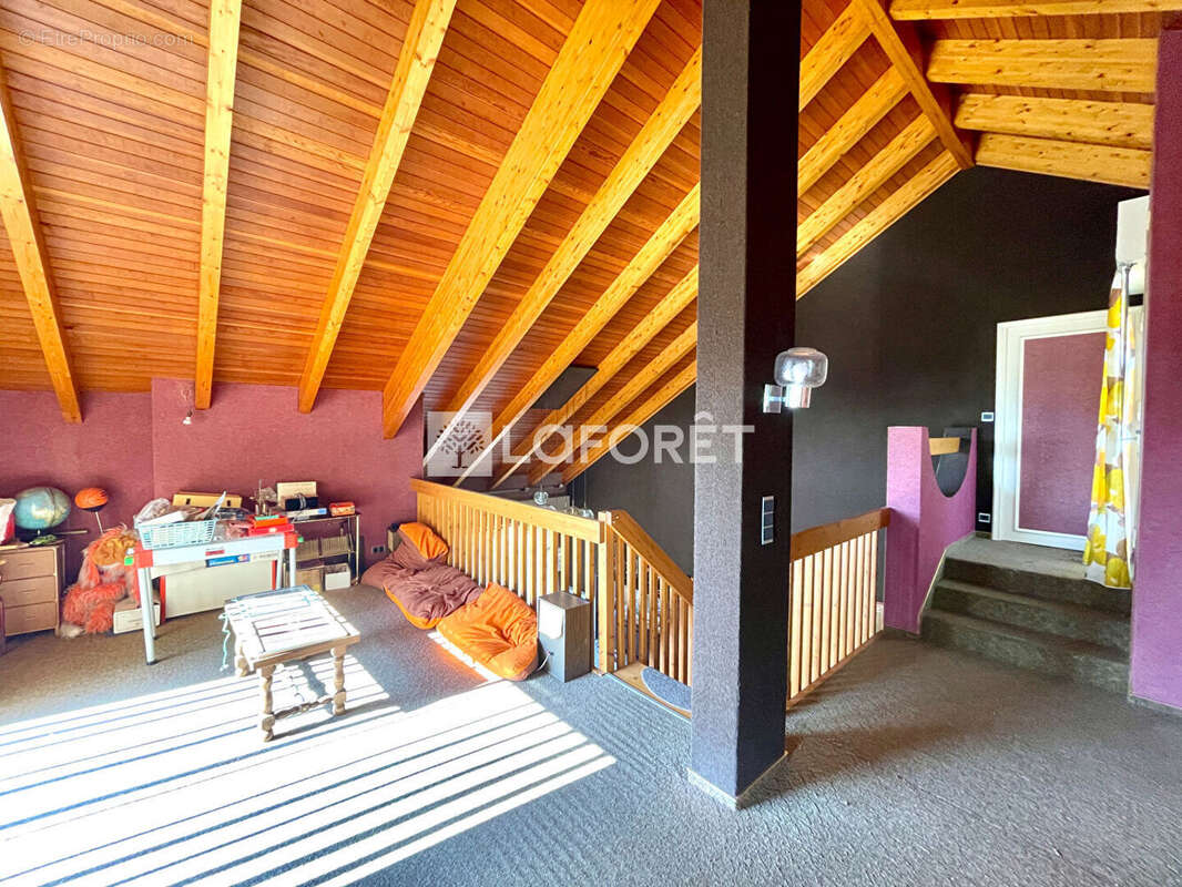 Maison à RIEUPEYROUX