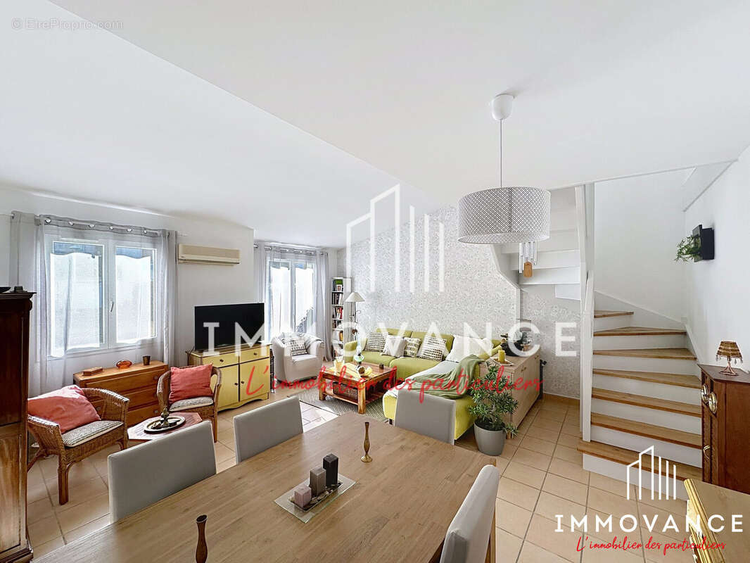 Maison à SAINT-JEAN-DE-VEDAS