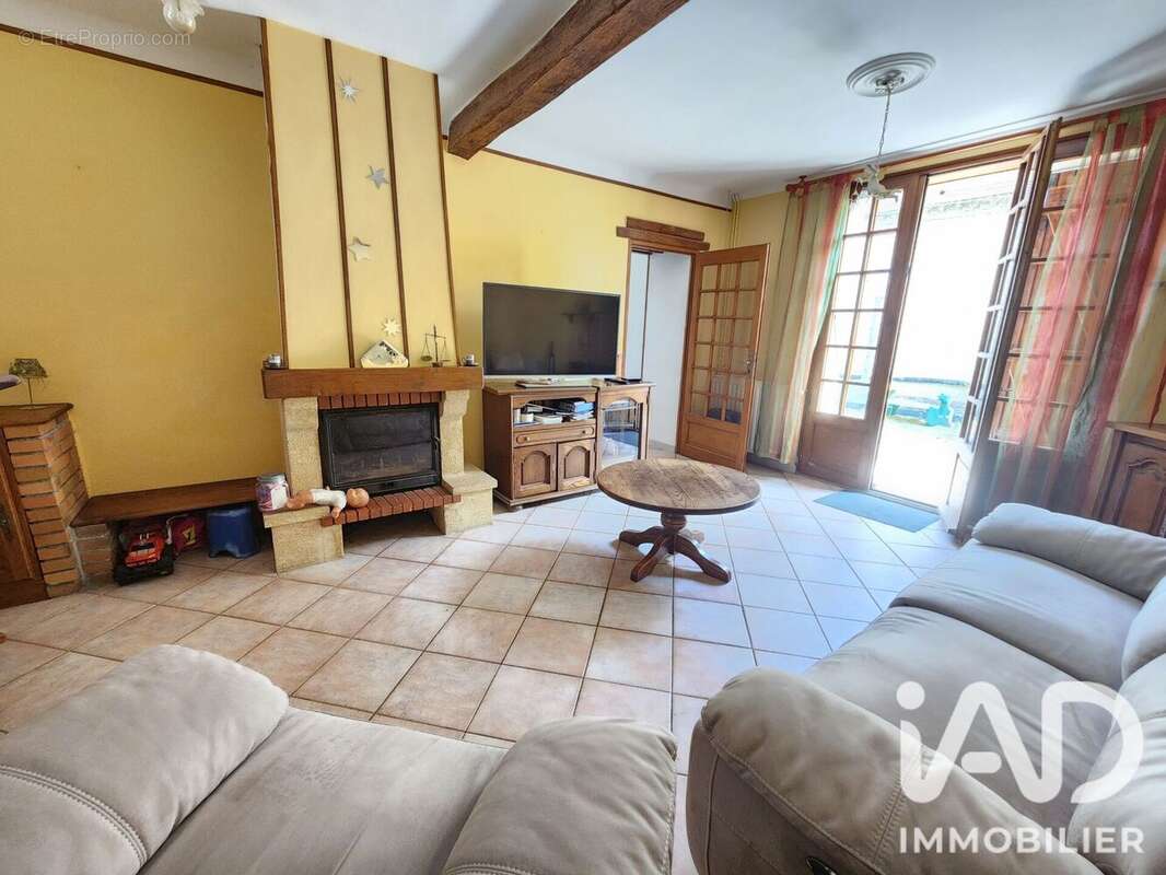 Maison 157 m² à Estissac  - photo 6