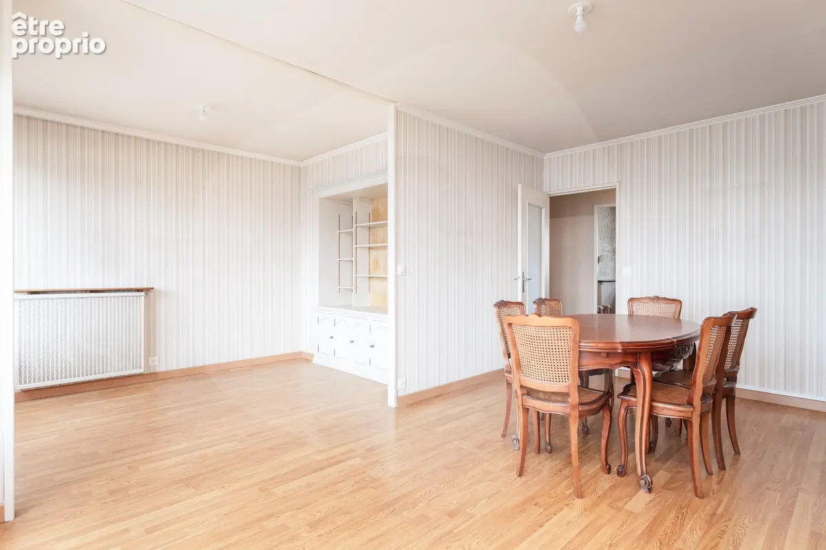 Appartement t3 - dernier etage - ascenseur - vue degagee - photo 4