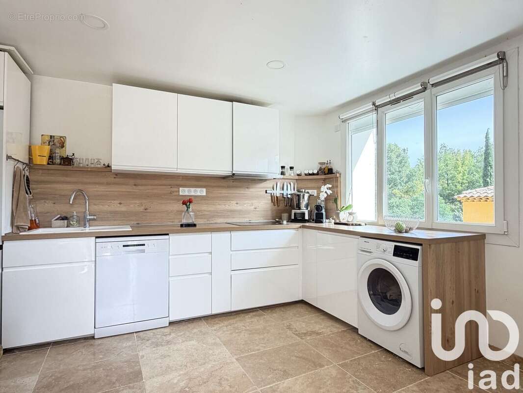 Photo 5 - Appartement à PEYNIER