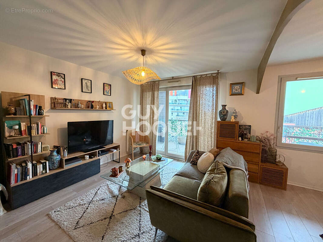 Appartement à LIMEIL-BREVANNES