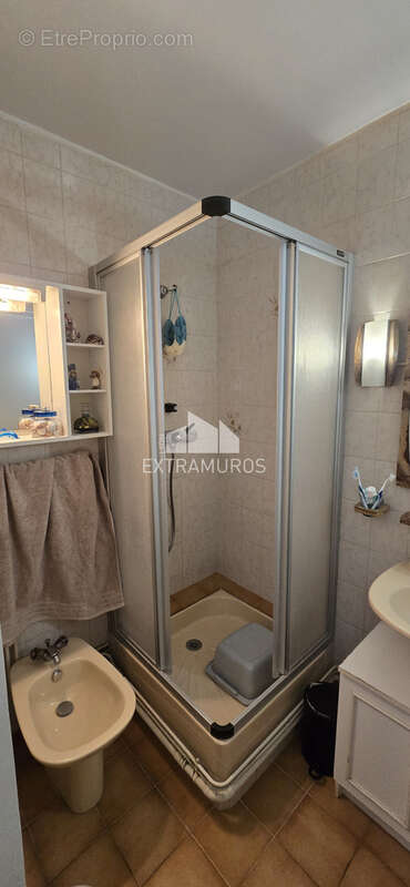 Appartement à LA MULATIERE
