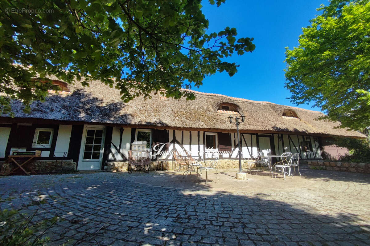 Maison à LE NEUBOURG