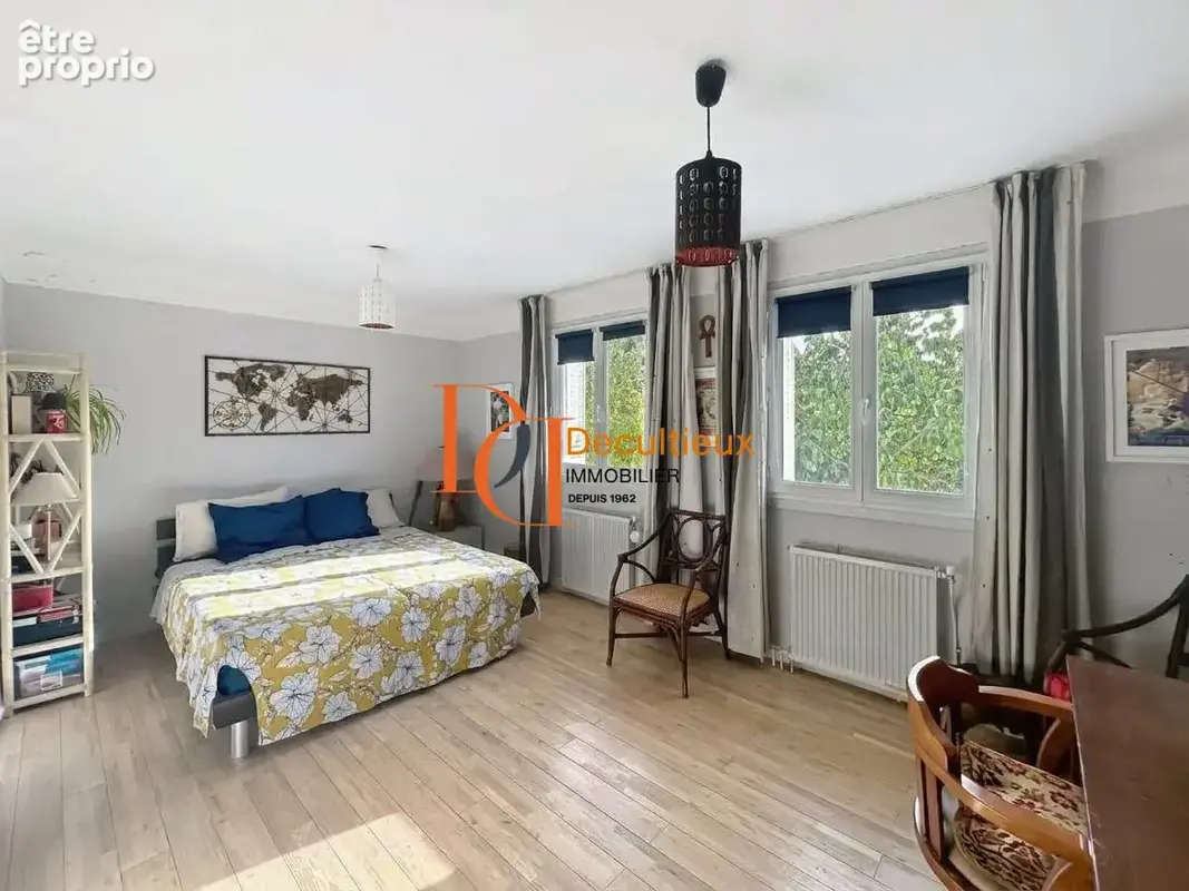 Maison 5 pièces 121 m² à vendre à Charbonnieres-Les-Bains (69260) - photo 8