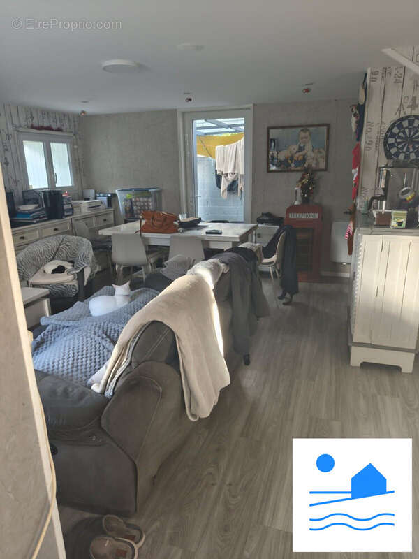 Maison à SAINT-JOUIN-BRUNEVAL