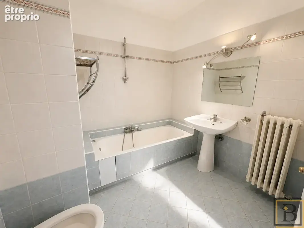 très agréable 3 pièces  95 m2 avec terrasse de 24 m2 au calme - photo 17
