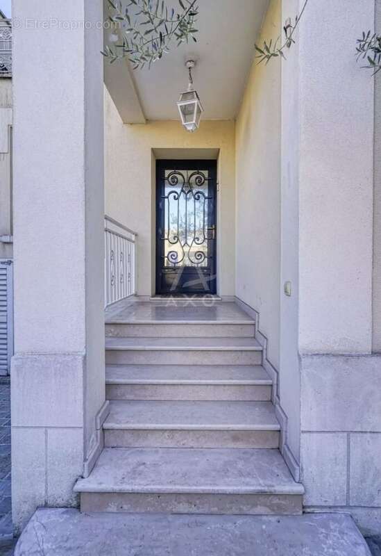 Maison à MAISONS-ALFORT
