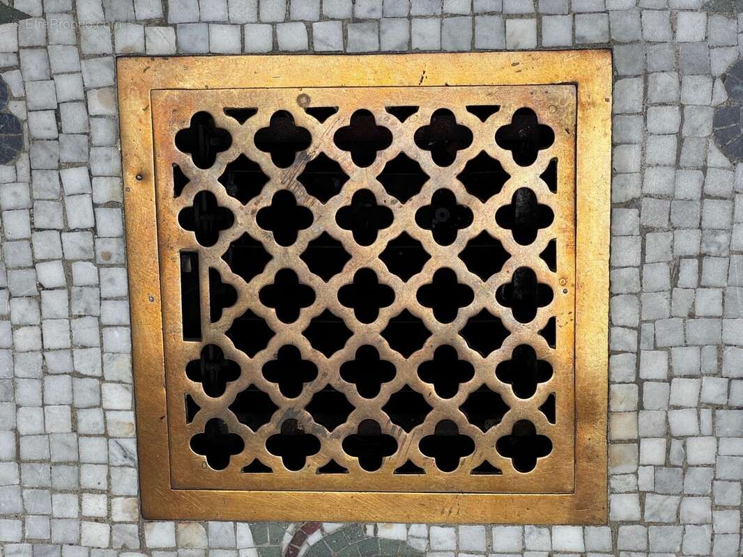 Maison à FONTAINEBLEAU