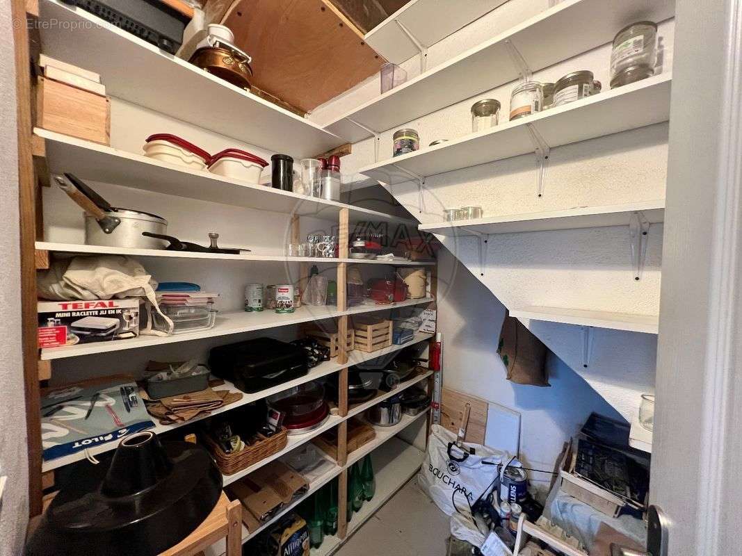 Maison à CHAILLEVETTE