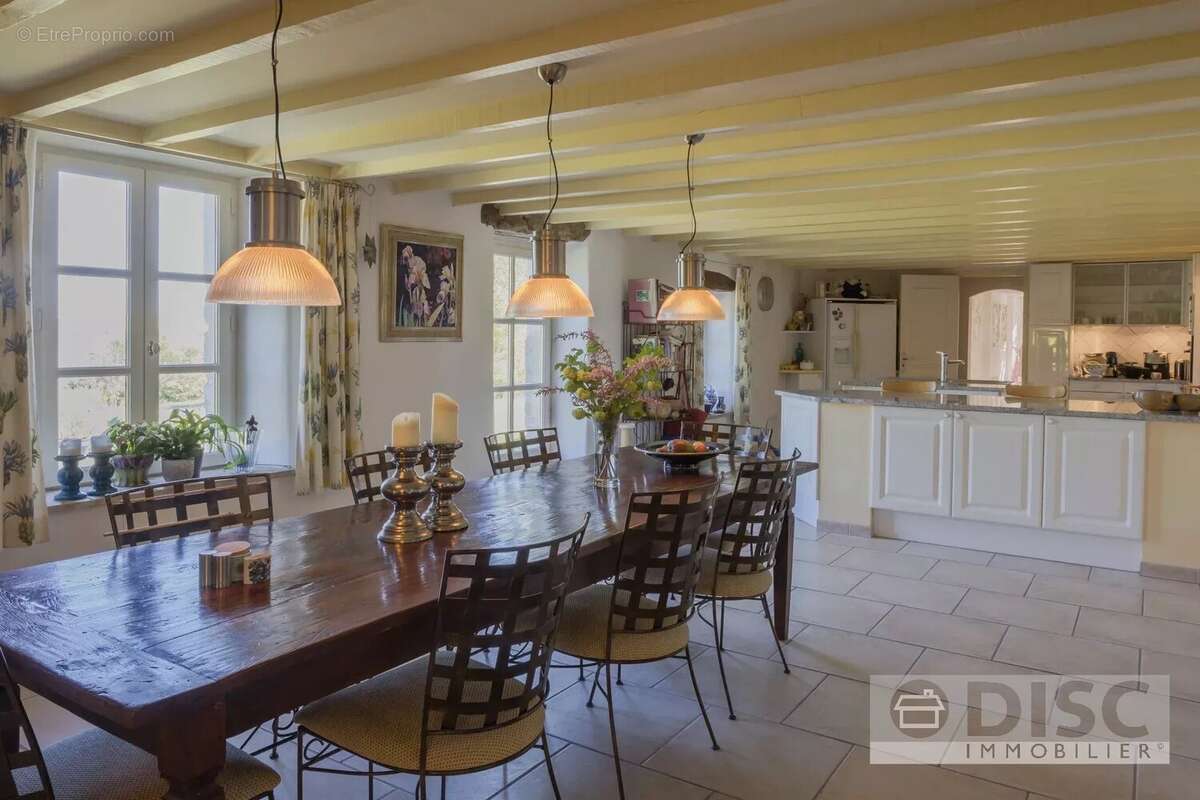 Maison à VIEUX