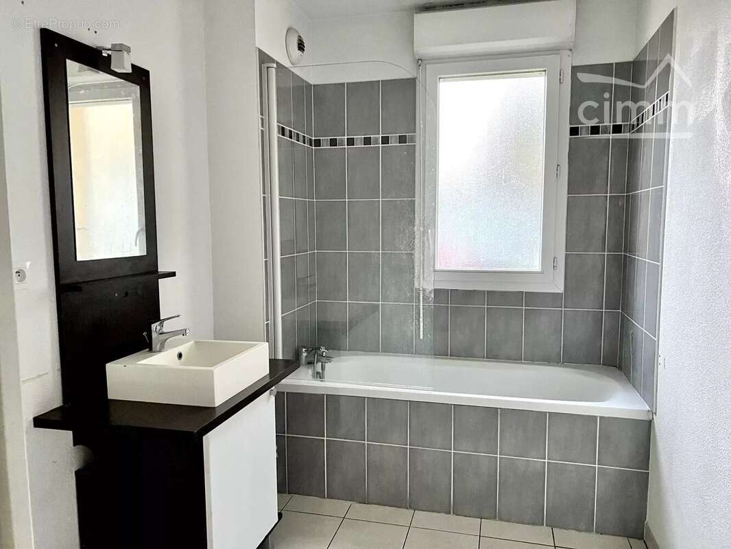 Appartement à LAIGNEVILLE