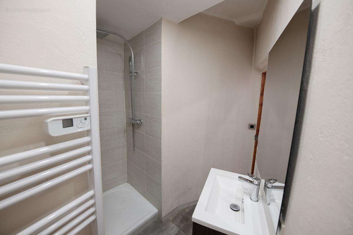 Appartement à VENCE