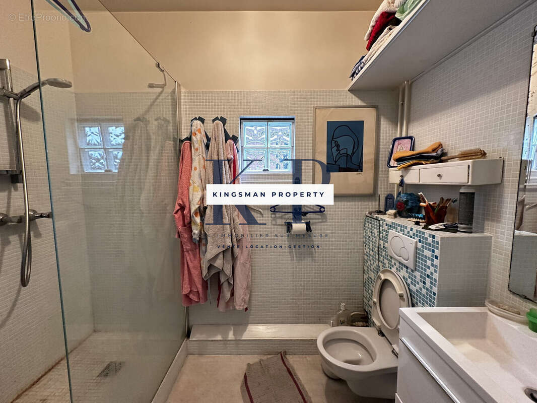 Commerce à MONTREUIL