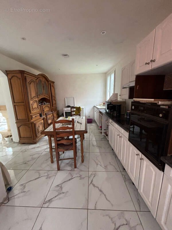 Maison à BERNAVILLE