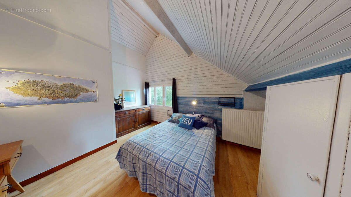 Maison de 230m² à Saint Chéron - photo 12