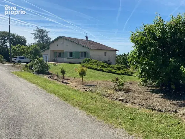 Photo Maison à Beaumont-De-Lomagne au prix de 212 500€