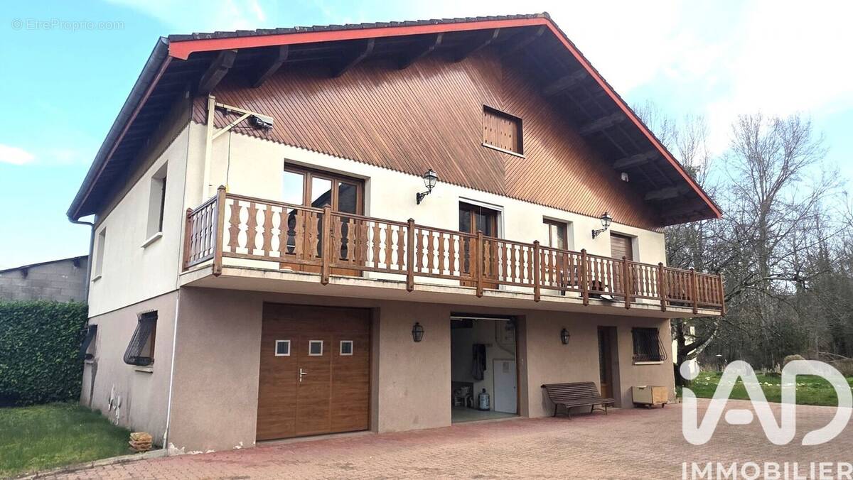 Photo 1 - Maison à GEVROLLES