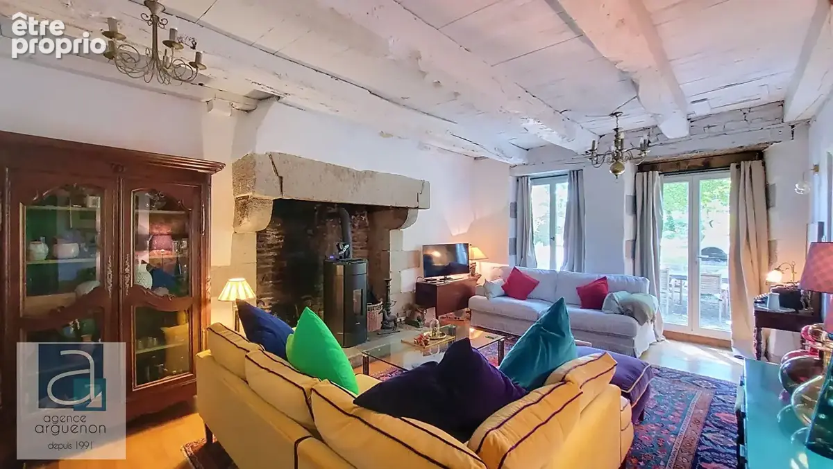 Secteur Dol-de-Bretagne / Mont-Saint-Michel : Superbe corps de ferme et moulin - Une demeure familiale spacieuse et élégante, av - photo 6