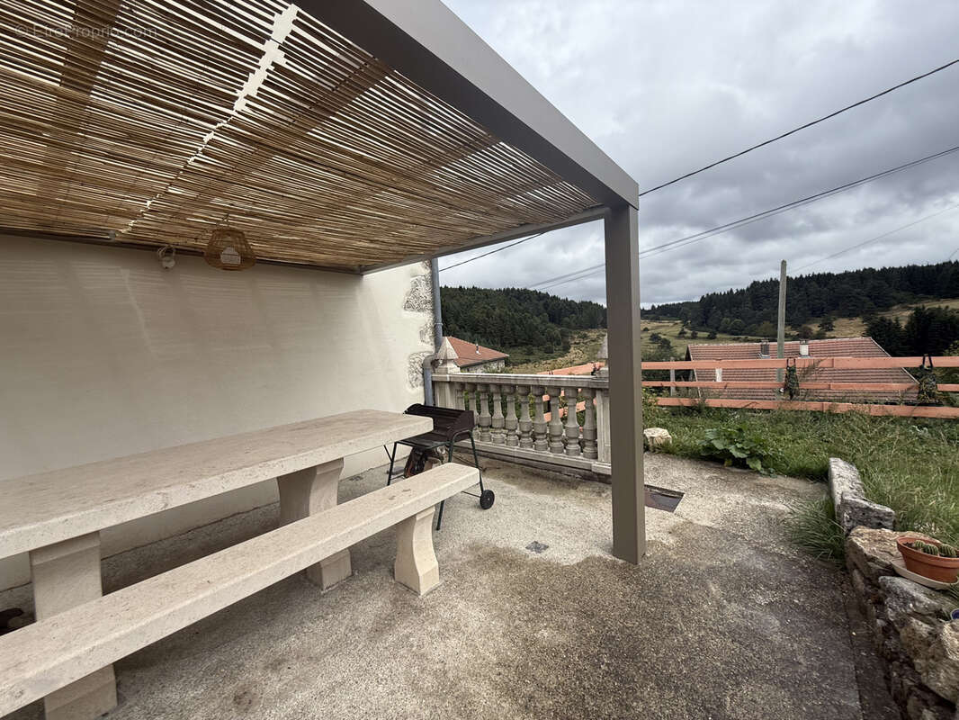 Maison à LACHAPELLE-GRAILLOUSE