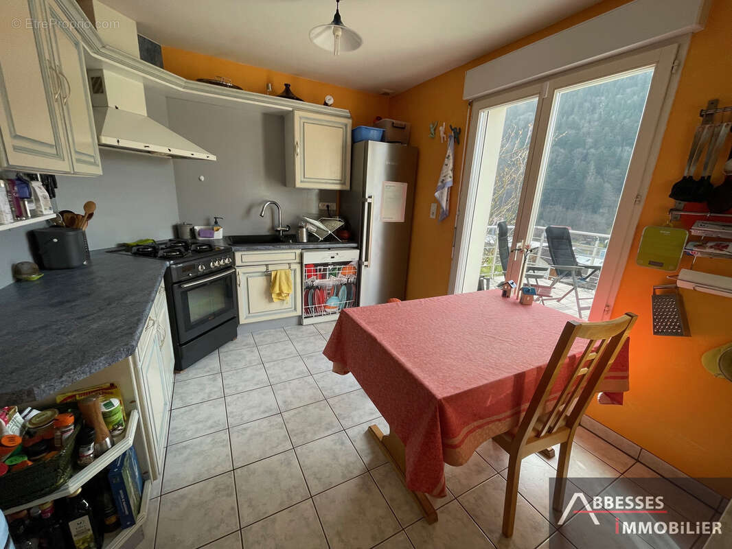 Maison à LA BRESSE