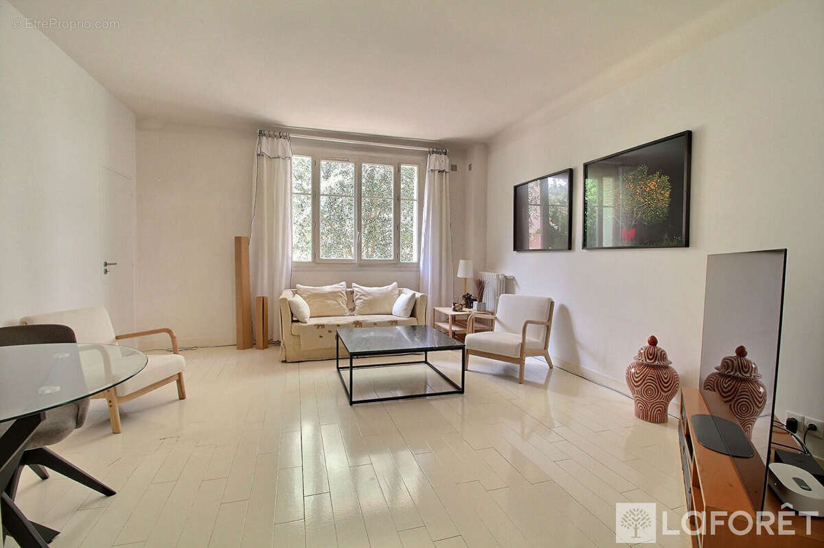 Appartement La Garenne Colombes 4 pièce(s) 95 m2 - photo 2