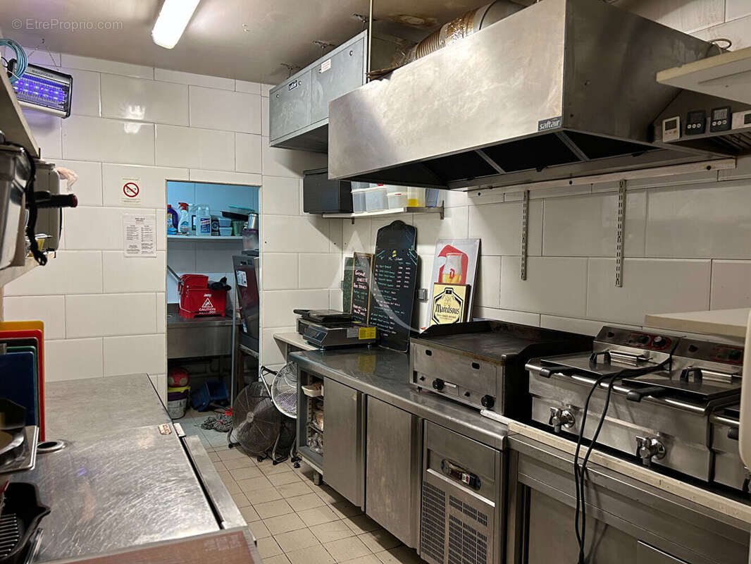 Commerce à CARCASSONNE