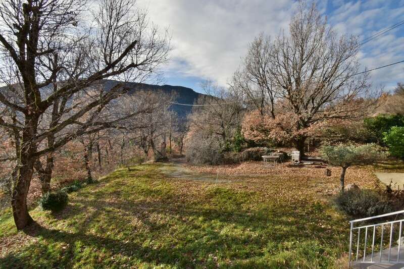 Maison à ENTREPIERRES