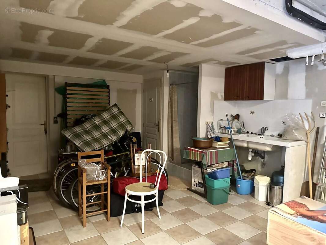 Maison à AUBETERRE-SUR-DRONNE