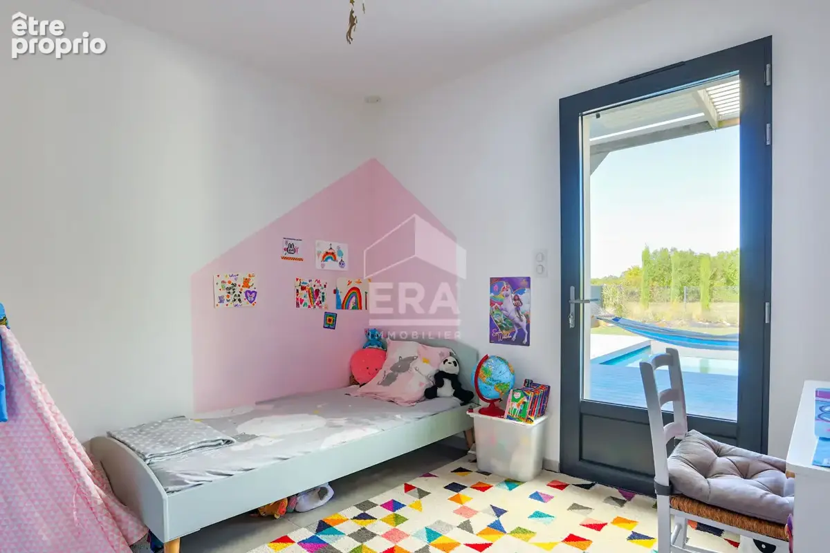 Maison contemporaine hors lotissement avec 4 chambres, piscine, jardin - photo 8