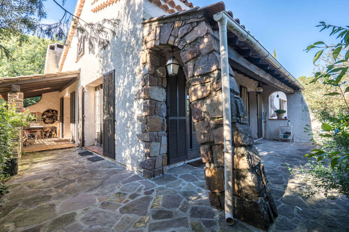 Maison à SAINT-RAPHAEL