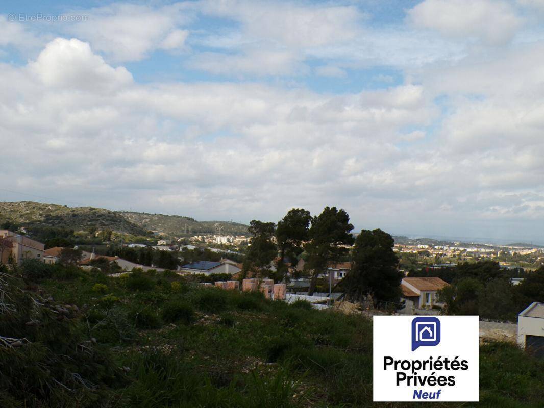 Terrain à NARBONNE