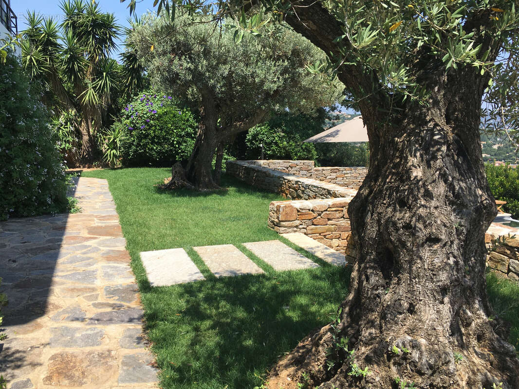 Maison à CAVALAIRE-SUR-MER