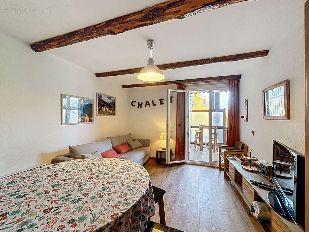 Appartement à LES THUILES