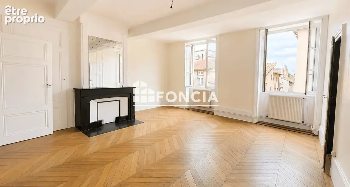 Appartement à VILLEFRANCHE-SUR-SAONE