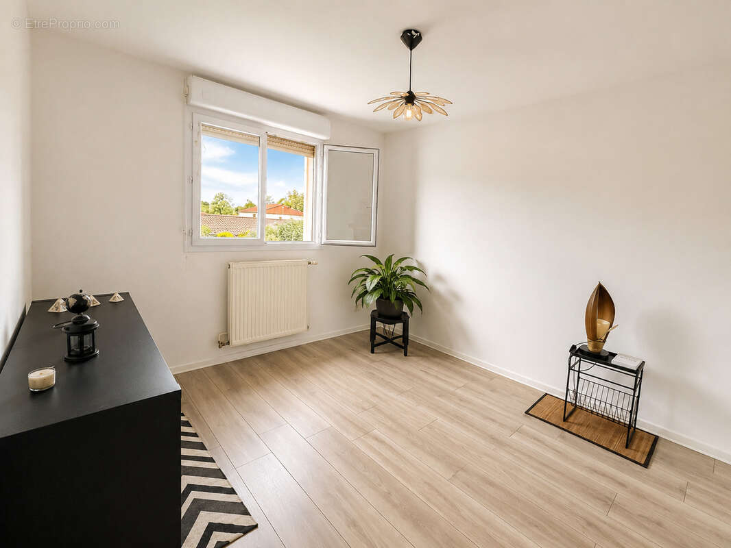 FLOIRAC   Maison T3 de 72 m2 avec garage et jardin - photo 9