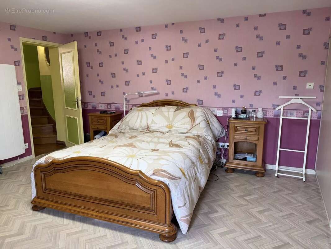 Maison à COURDEMANCHE