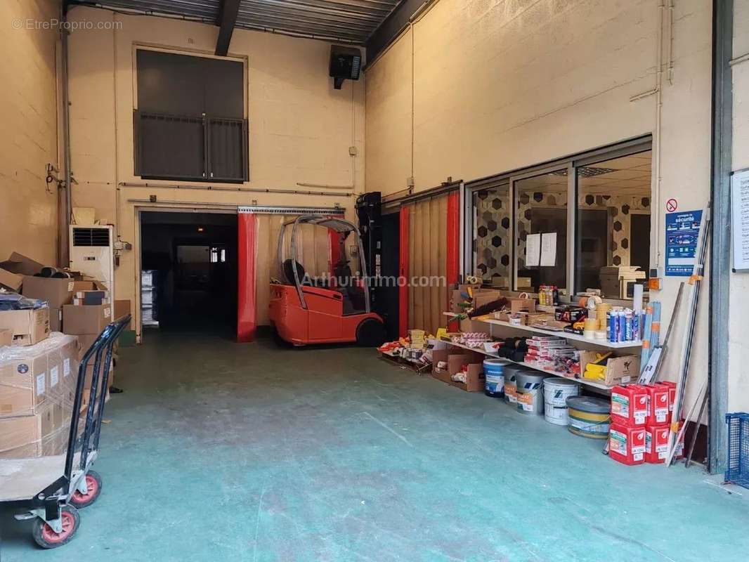 Commerce à BOISSY-SAINT-LEGER