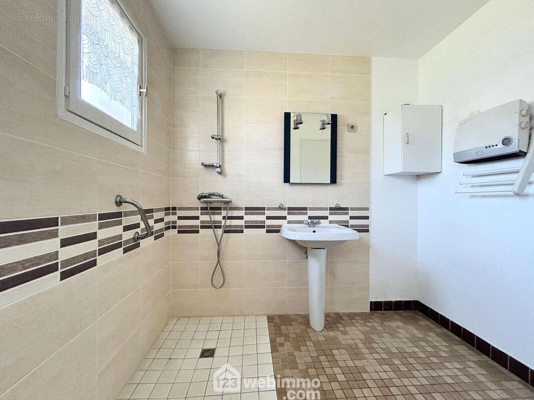 Maison 98 m² à Plouaret  - photo 9