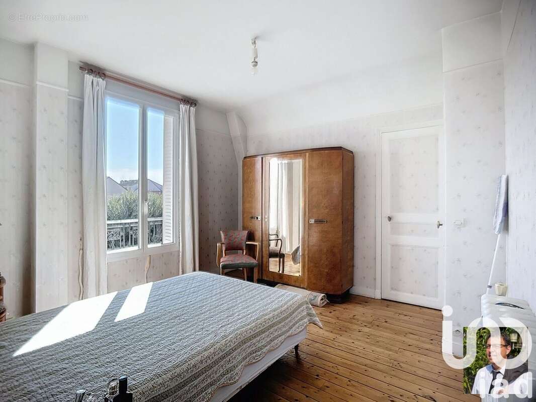 Photo 5 - Maison à VILLENEUVE-LE-ROI