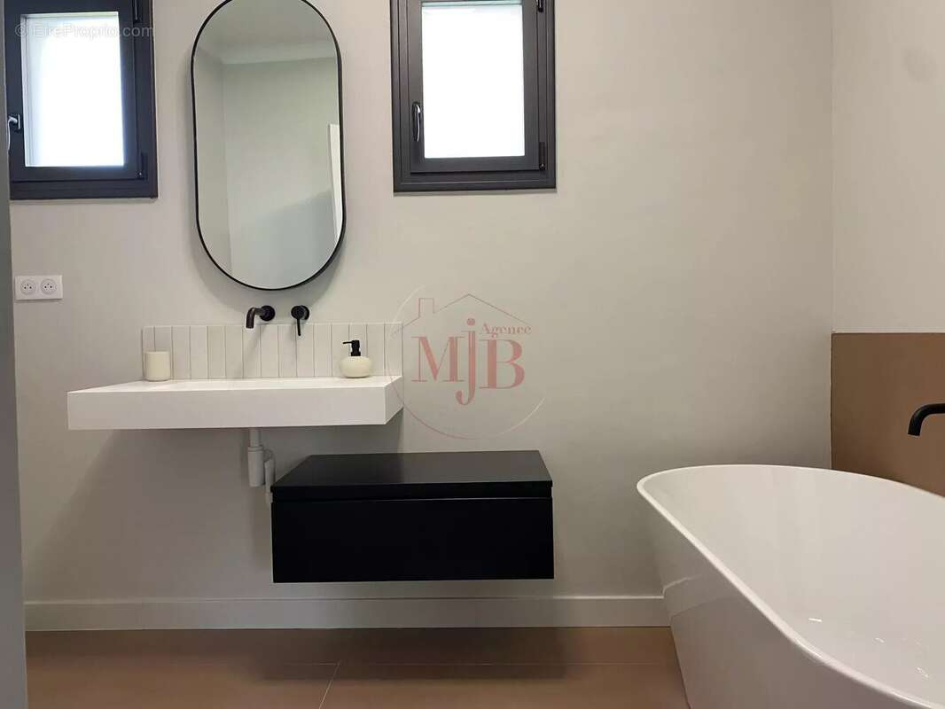 Aix ville a pied  -toutes commodites - photo 28