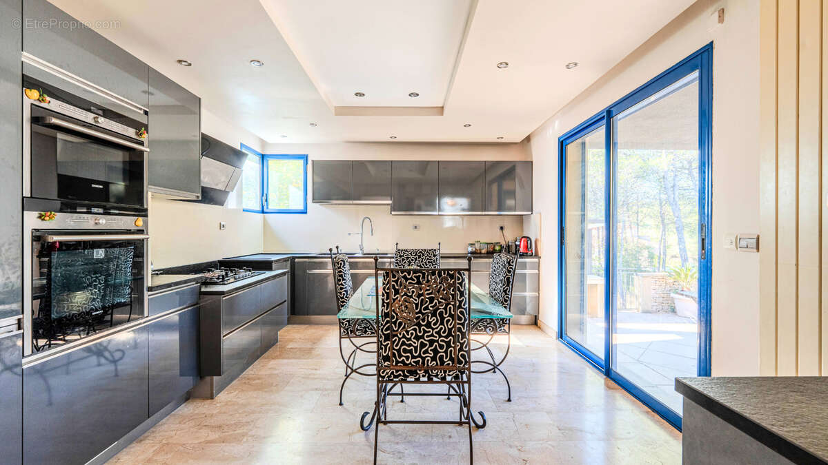 Maison à PRADES-LE-LEZ