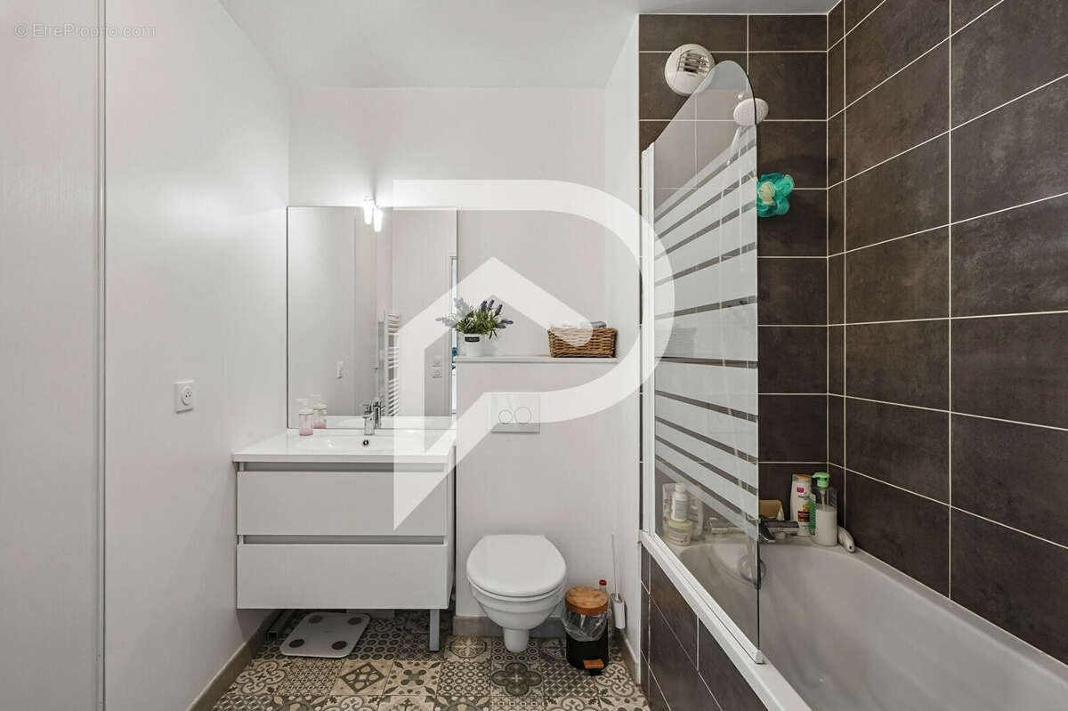 Appartement à COLOMBES