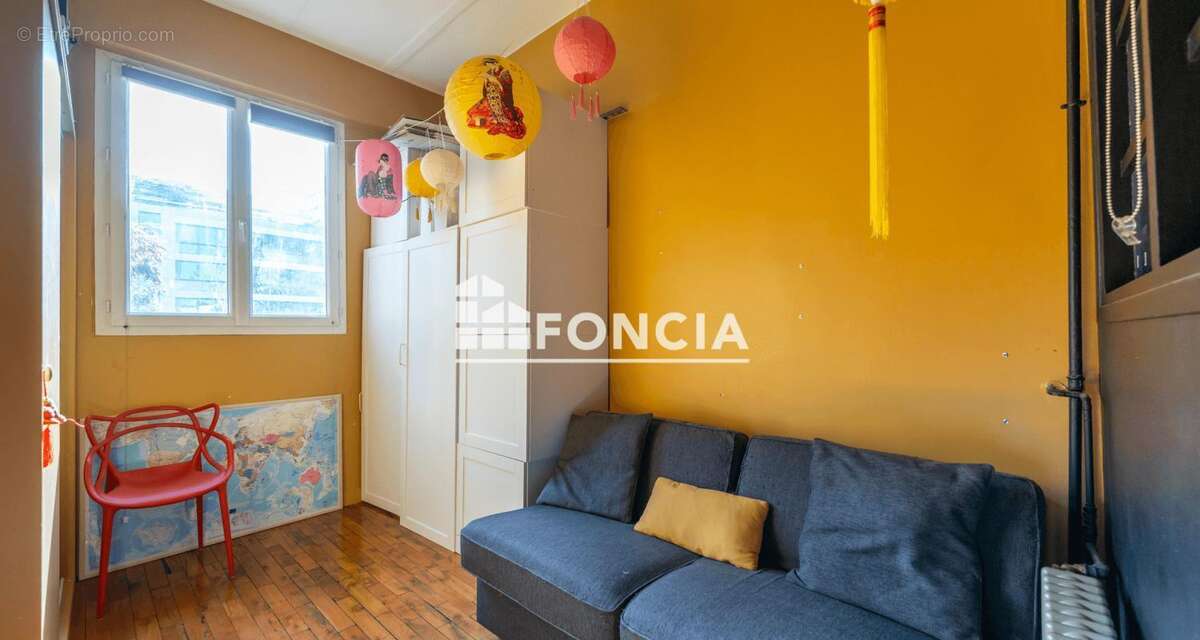 Appartement à MONTROUGE