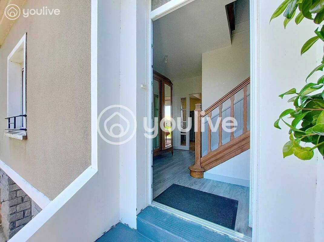 Maison à PLOUGUERNEAU