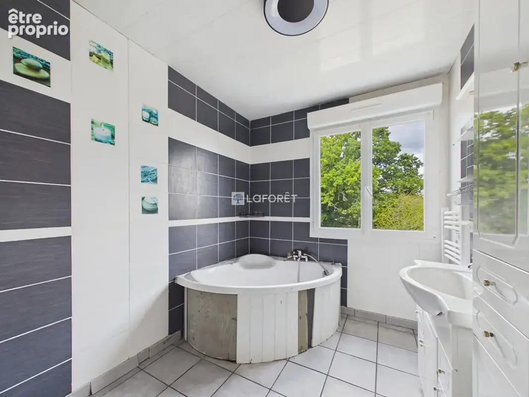 Maison Brasparts 4 pièce(s) 109 m² - photo 4
