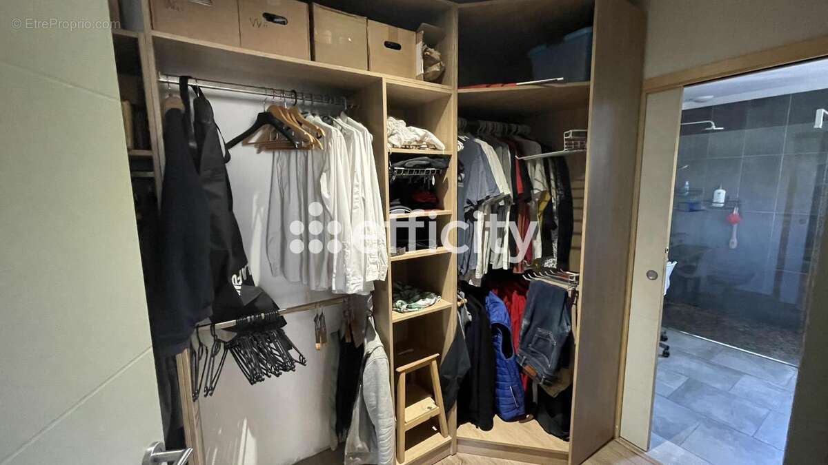 Maison 106 m² à Roussillon  - photo 13