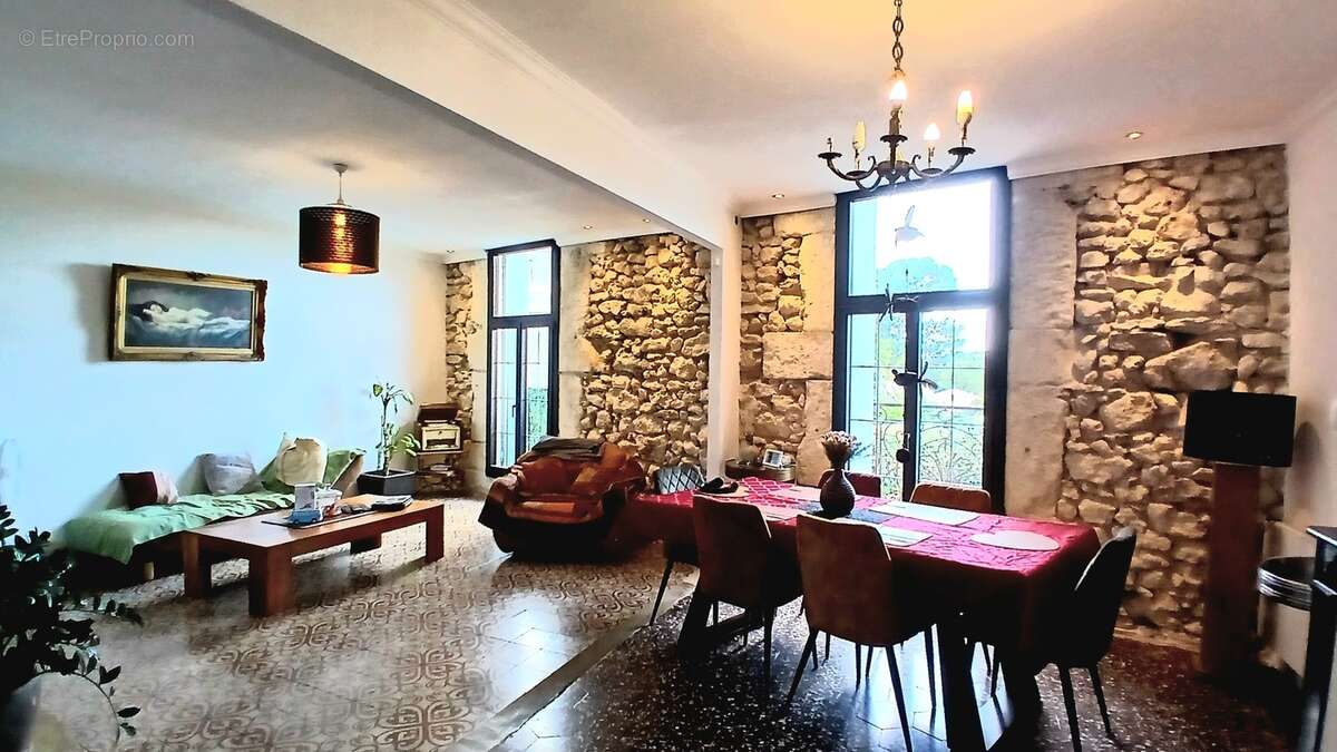 Maison à PUISSALICON