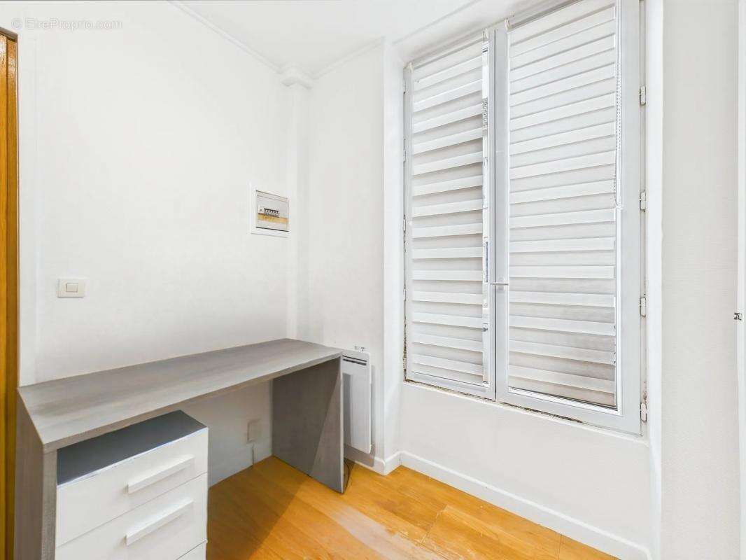 Appartement à BURES-SUR-YVETTE