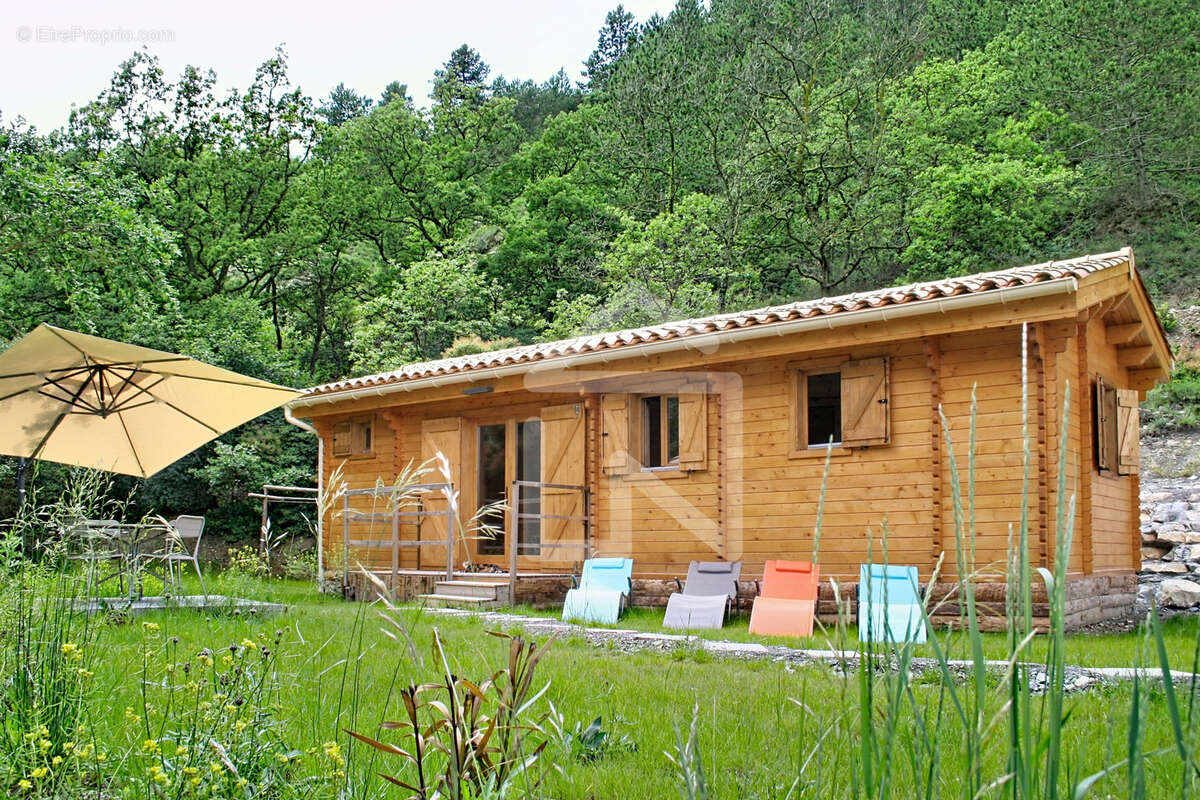 Maison à AOUSTE-SUR-SYE